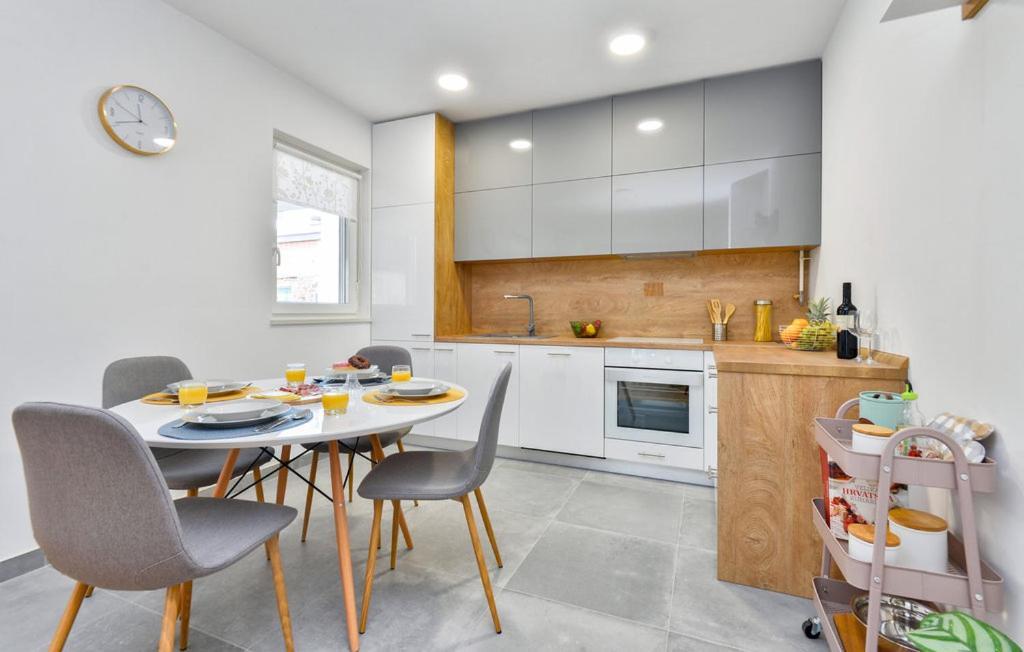 Kalimero Apartman A1 Krizevci Exterior photo